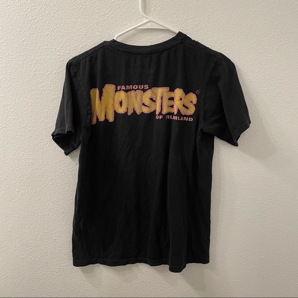 Classic monsters shirt black small - Picture 4 of 4